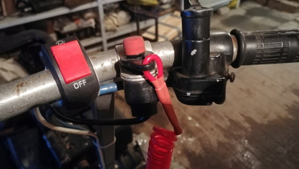 knopka avariynoy ostanovki